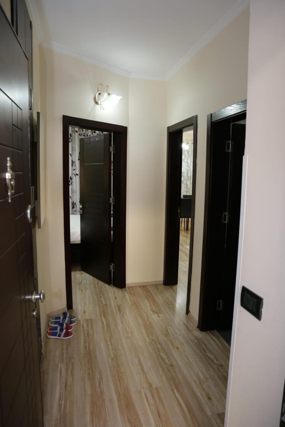 Ergi'S Host Apartment Тирана Екстериор снимка