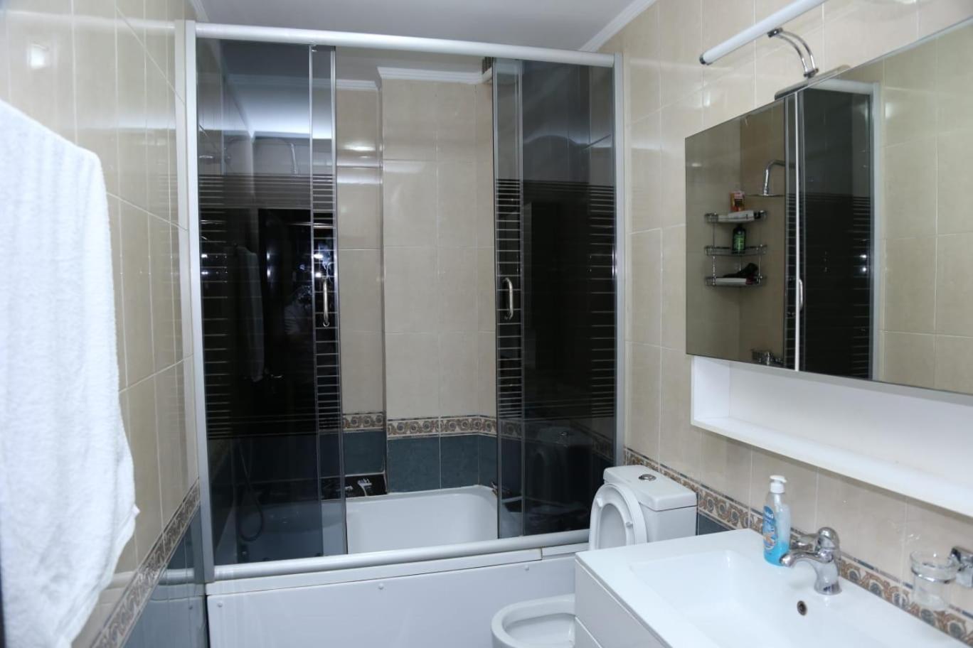 Ergi'S Host Apartment Тирана Екстериор снимка